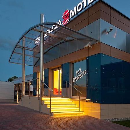 Restauracja 32 Motel Gryfice Εξωτερικό φωτογραφία