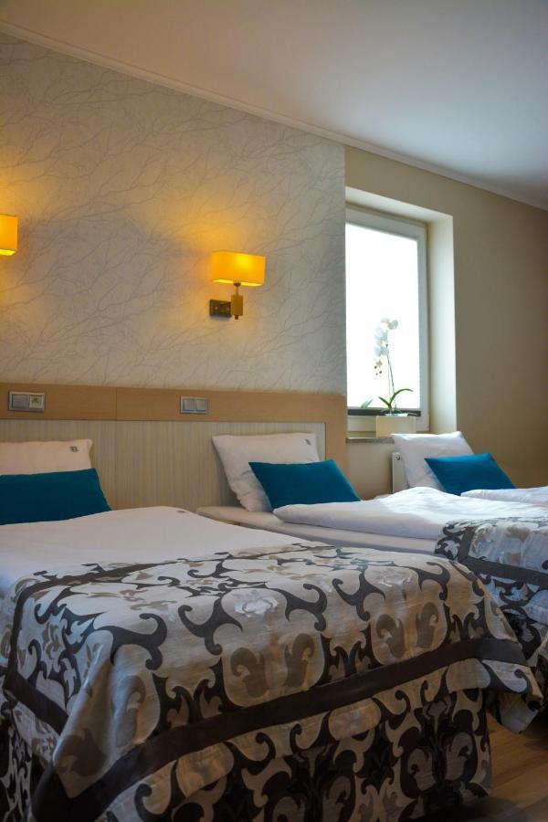 Restauracja 32 Motel Gryfice Εξωτερικό φωτογραφία